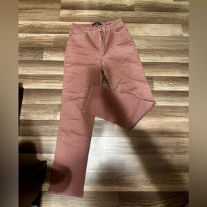 Gloria Vanderbilt jeans